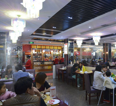 肥牛自助餐